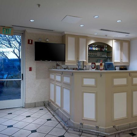 Hilton Garden Inn Овингс-Миллс Экстерьер фото