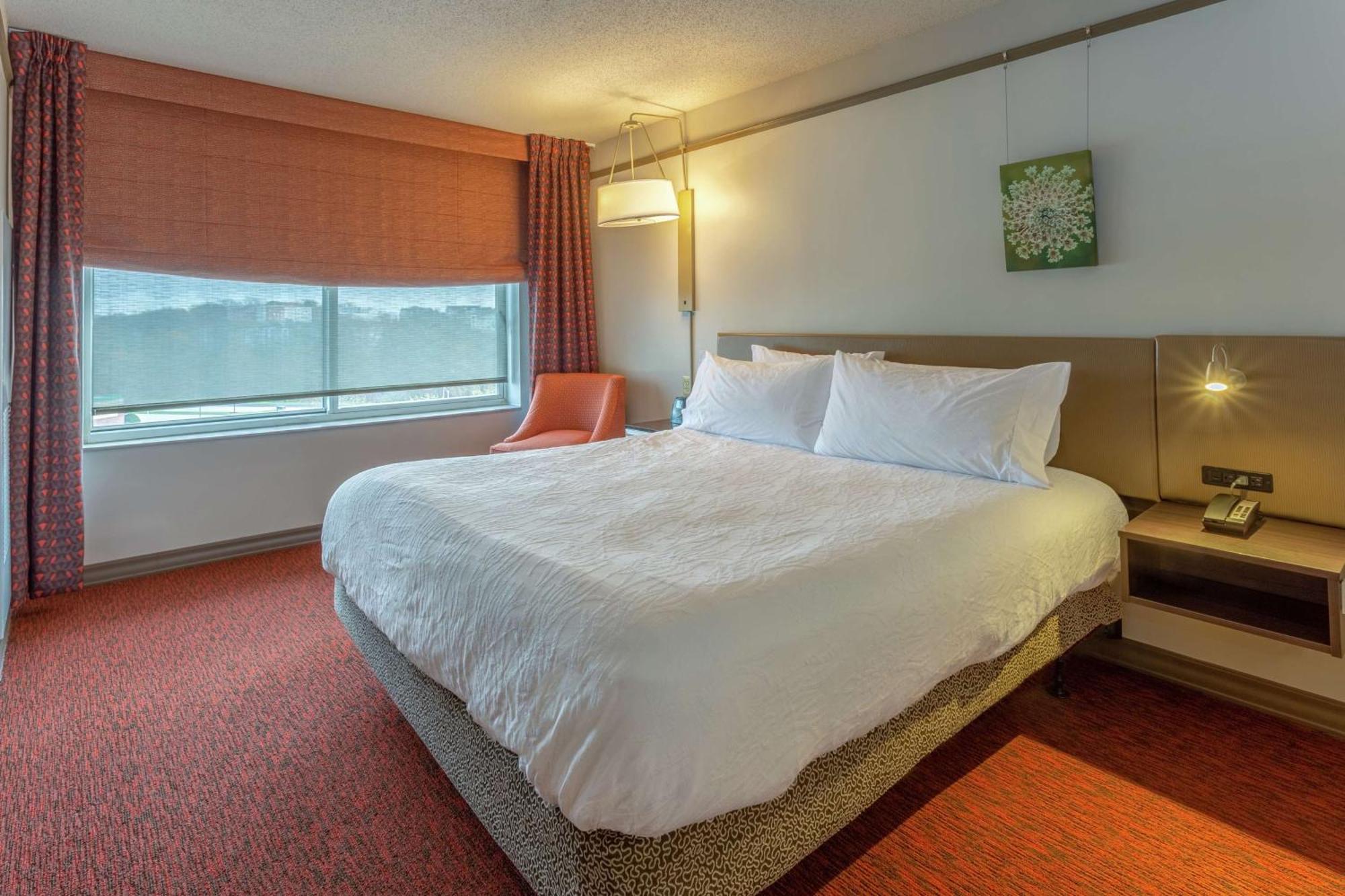 Hilton Garden Inn Овингс-Миллс Экстерьер фото